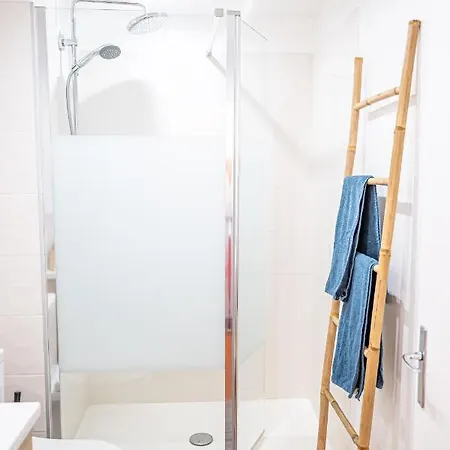 A Quelques Pas De La Wifi Clim Parking Lejlighed *